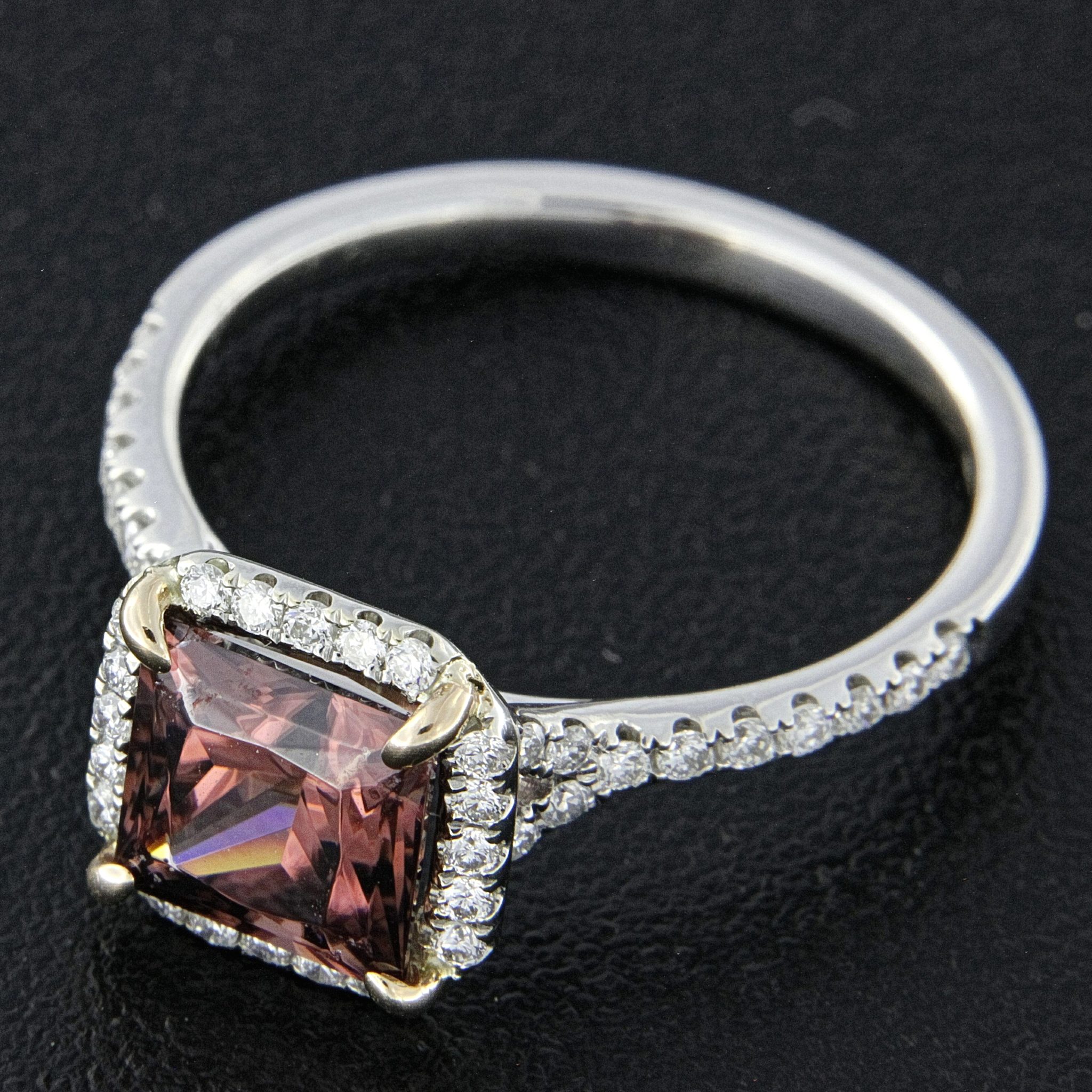 Rose Zircon Ring Rose Zircon Ring