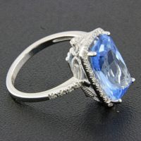 Blue Topaz and Diamond Ring Blue Topaz and Diamond Ring