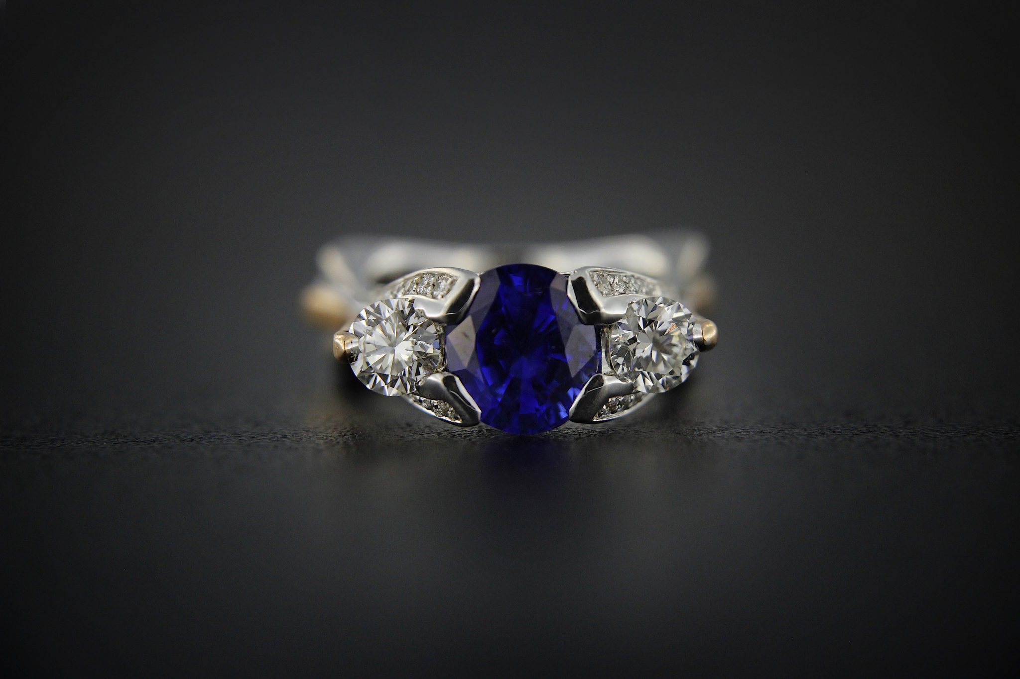 Rick Everett Designed Sapphire & Diamond Ring Rick Everett Designed Sapphire & Diamond Ring